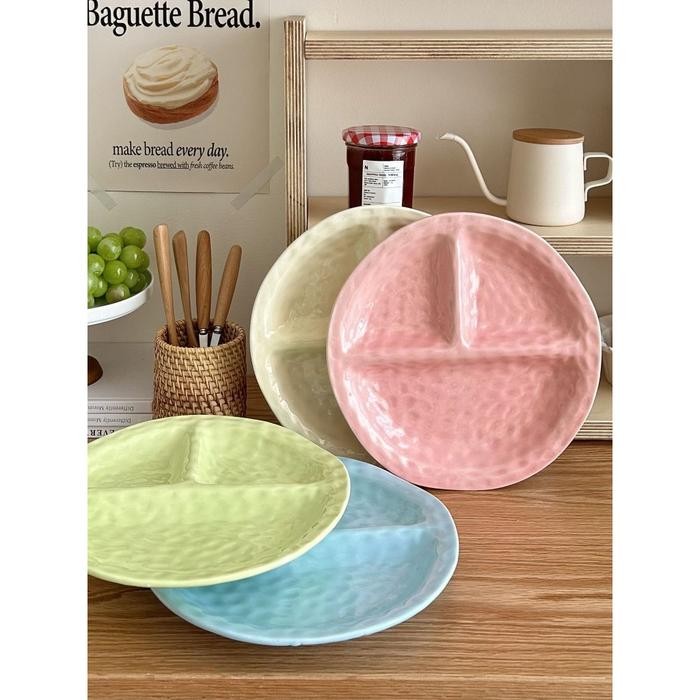 [JAFA] NIMA Piring Keramik Sekat Bentuk Kotak Bulat Warna Soft Cantik