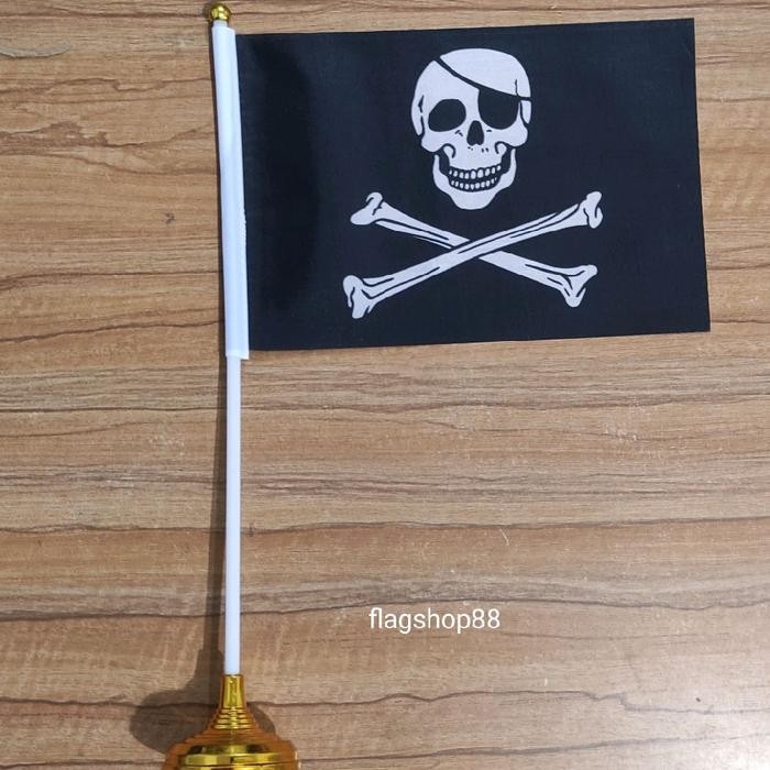 BENDERA MEJA LOGO TENGKORAK (BAJAK LAUT)