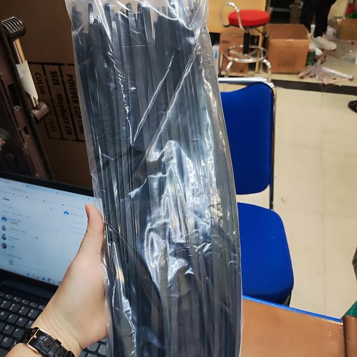 

ASLI KABEL TIES CV300 30CM HITAM CV-300x7.6 TIES READY STOCK