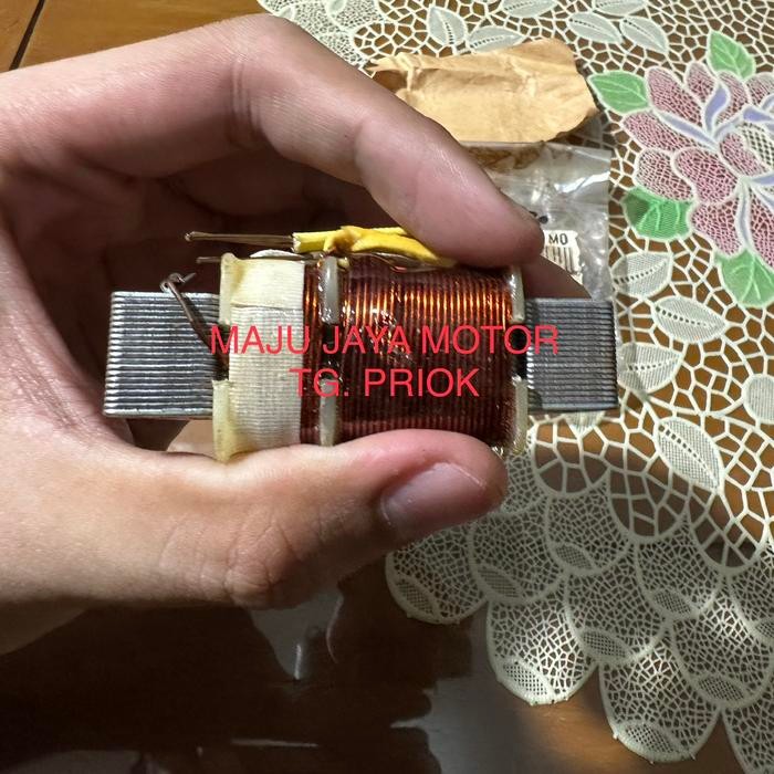 SPULL/SPUL LAMPU 3M5 6V ORIGINAL U/ YAMAHA RX KING COBRA RX125 RXK NOS