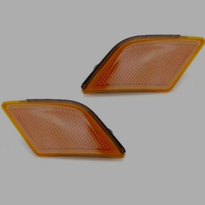 SIDE MARKER LAMPU SEN FENDER MERCEDES BENZ W204 C CLASS PREFACELIFT