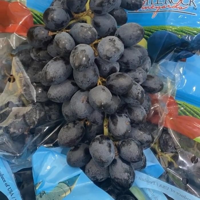 

ASLI Anggur Hitam Autumn USA Tanpa Biji READY STOCK