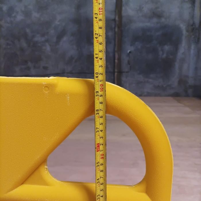 

Pembatas Jalan Plastik / Pagar Pembatas Murah Original Siap Kirim