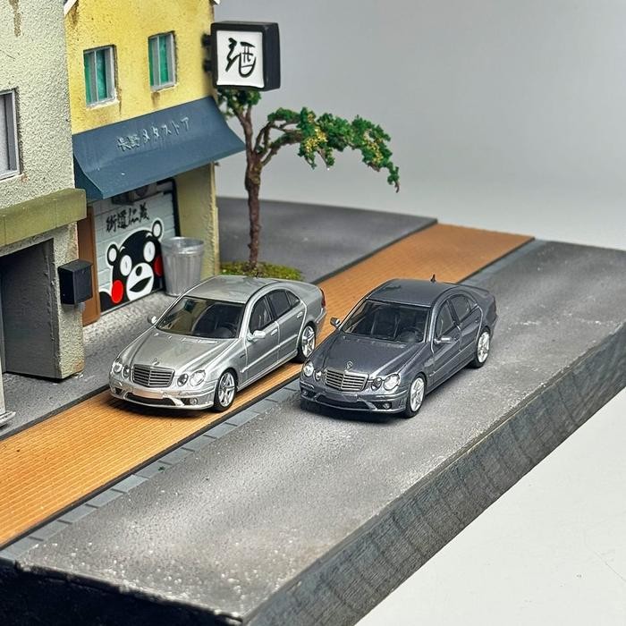 Mk 1/64 Mercedes Benz E63 W211 Silver Grey Diecast