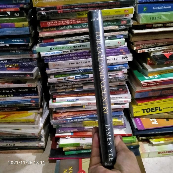 

SALE !!! ORI GOD AND COUNTRY KORBAN PARANOID AMERIKA JAMES Y HARD COVER READYY