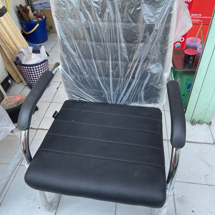 Kursi Kantor Hadap Astrovis Avc-706 Hitam_Kursi Hadap Pasti Ori