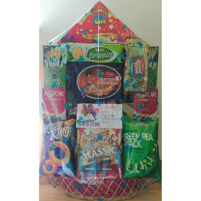 

Snack Birthday Hampers by Parcel Pekanbaru