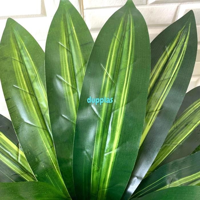Pohon Daun Pandan Bali Hijau Tanaman Artifisial Pot Tawon Artificial