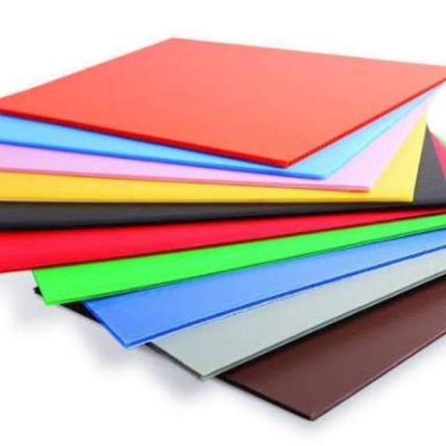 

Khusus Grab! Karton Plastik/Corrugated Board/Impraboard Eceran 2Mm, 100X150Cm