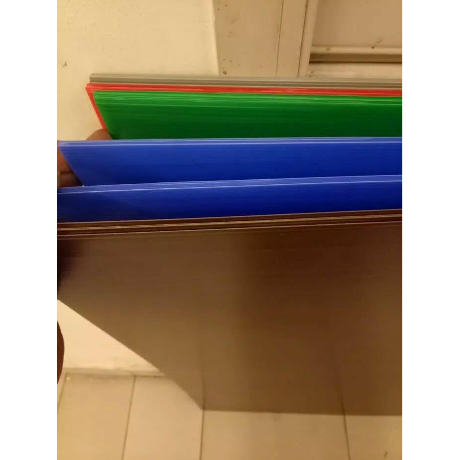 

Jual Karton Plastik Impraboard 70Cm X 90Cm