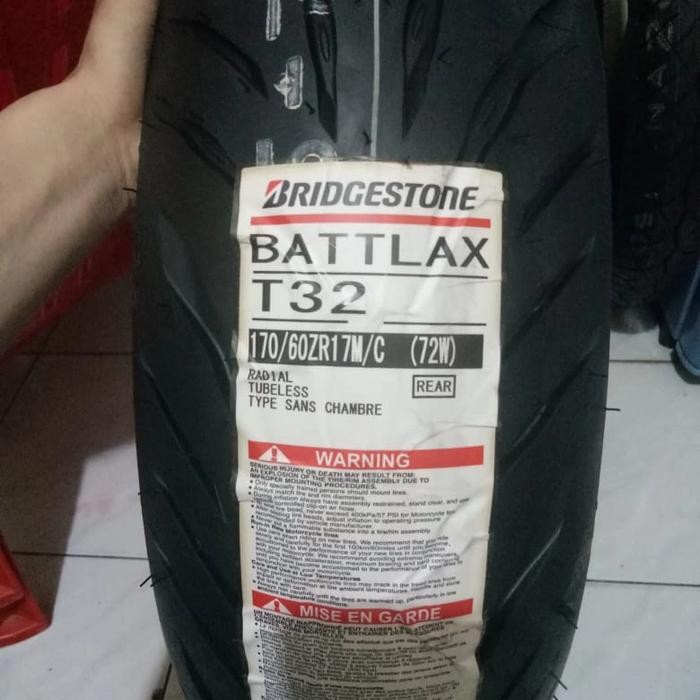 Paketan Ban Luar Bridgestone T32 Ukuran 120 /70-17 Dan 170/60-17