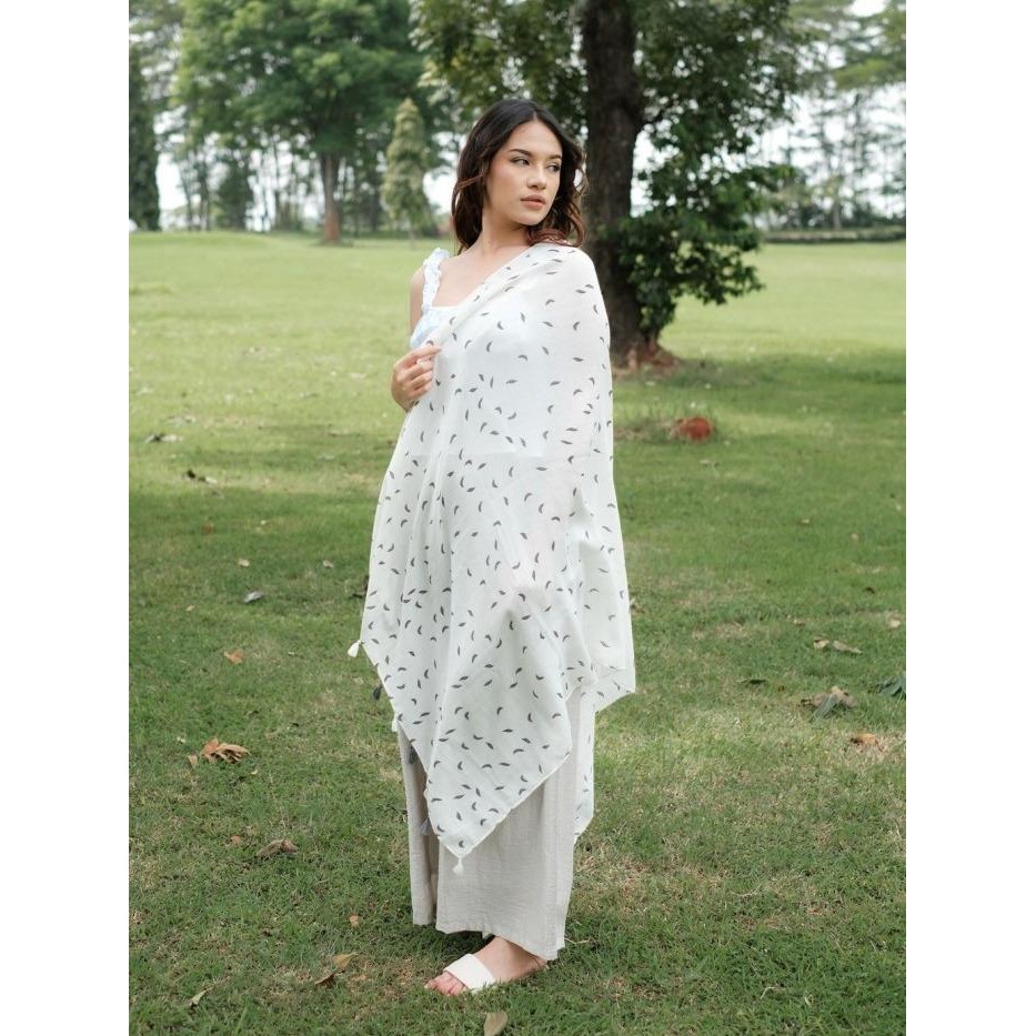 Ratu - Ghania White Outer / Cardigan / Shawl Batik