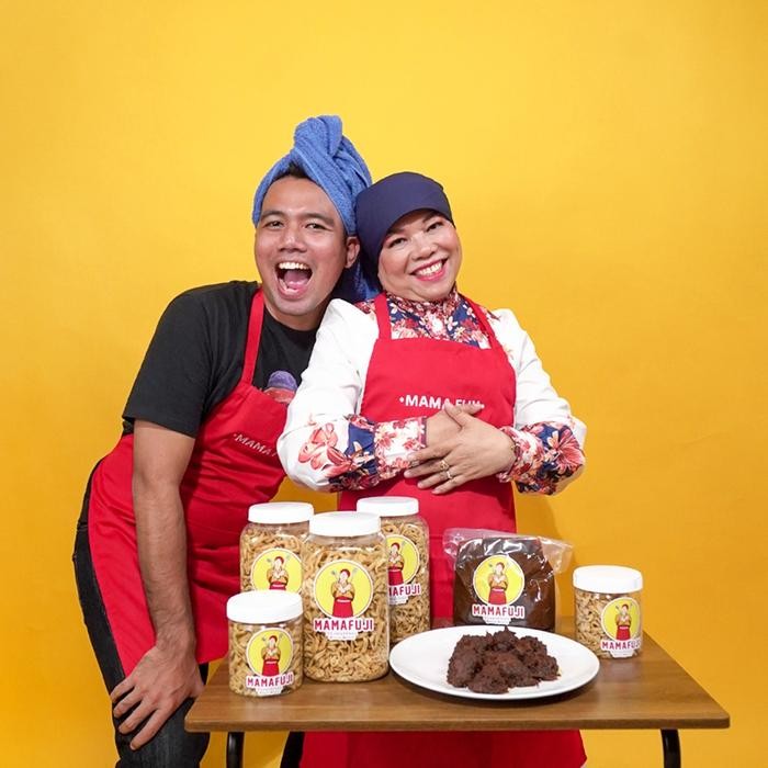

Diskon! Promo Mamafuji Rendang Padang Asli 700G Oma Gala Original Halal Siap Saji