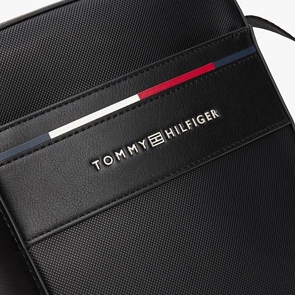 Tommy Hilfiger Th Foundation Mini Reporter Tas Selempang Pria