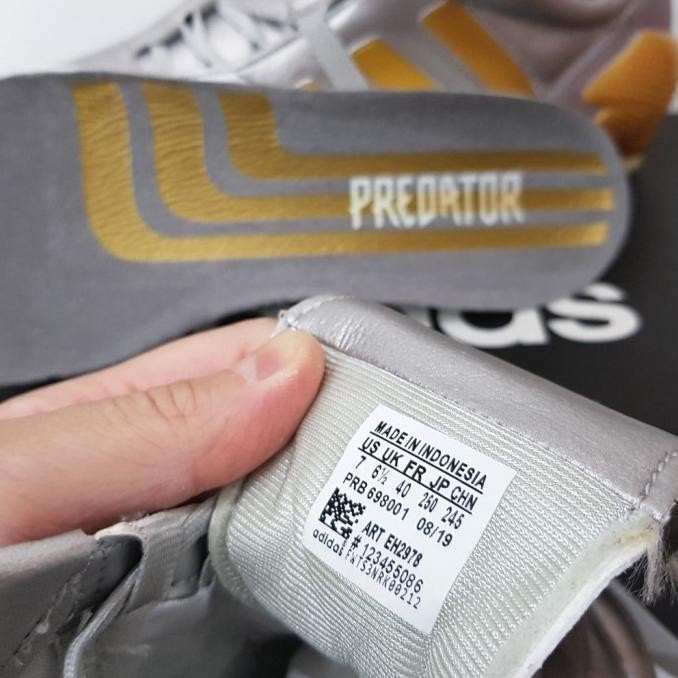 Qasid Sepatu Bola - Soccer Adidas Predator 20 Mania Remake Silver Gold
