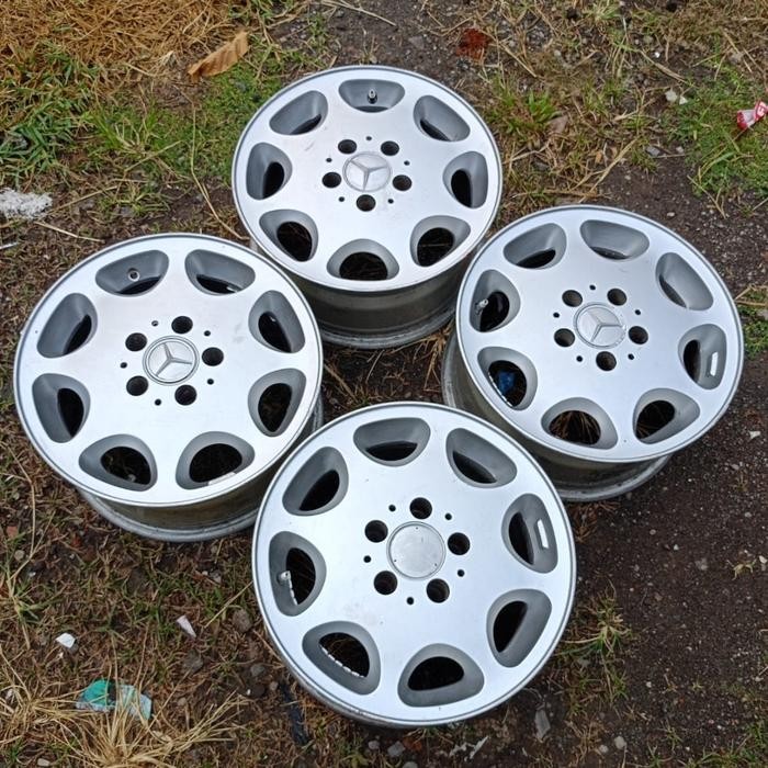 dijual velg eight 8 hole original germany  et 25( er kecil) r15 fit to mercy tiger mercy kebo mercy 