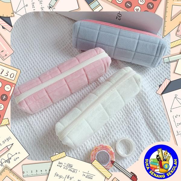 

ID TEMPAT PENSIL BANTAL BULU / KOTAK PENSIL SK0053