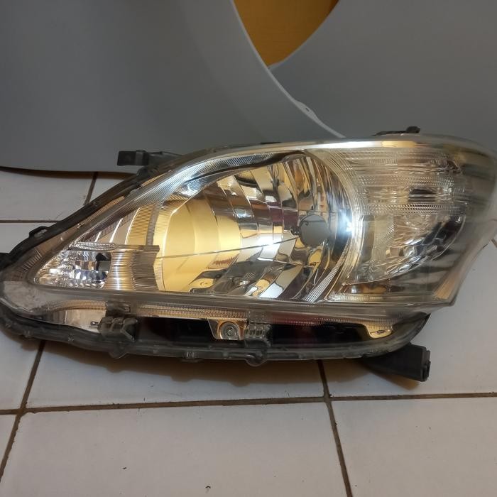 Head Lamp Innova Grand 2012 - 2015 Second