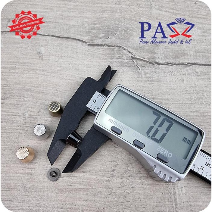 

Kaki Tas Mur Baut 2 / 10mm (Premium)/12PCS