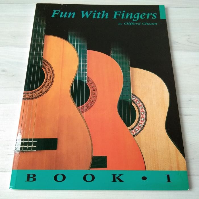 

Fun with Fingers Book 1 Clifford Cheam Buku Belajar Gitar Klasik