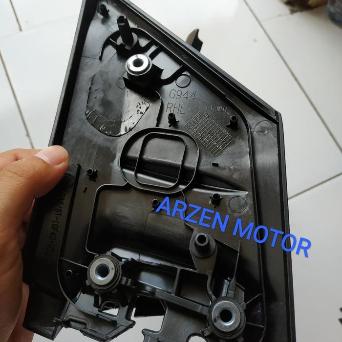 KAKI SPION DUDUKAN SPION PANGKON SPION DAIHATSU SIGRA ORI KIRI