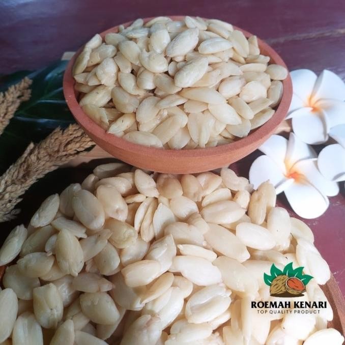 

Kacang Kenari Kupas Utuh Mentah 1kg