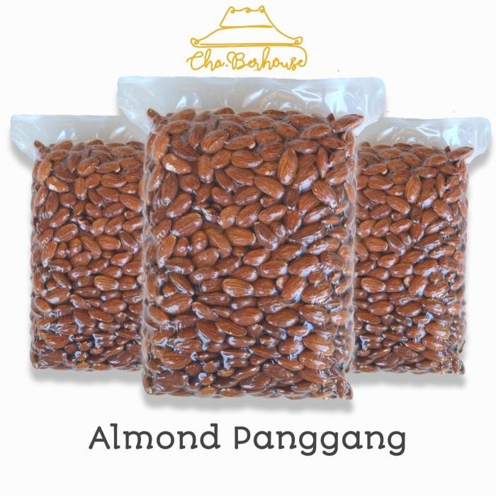 

TERLARIS Almond Panggang 1kg Roasted Almond Cho.Berhouse - 500gr