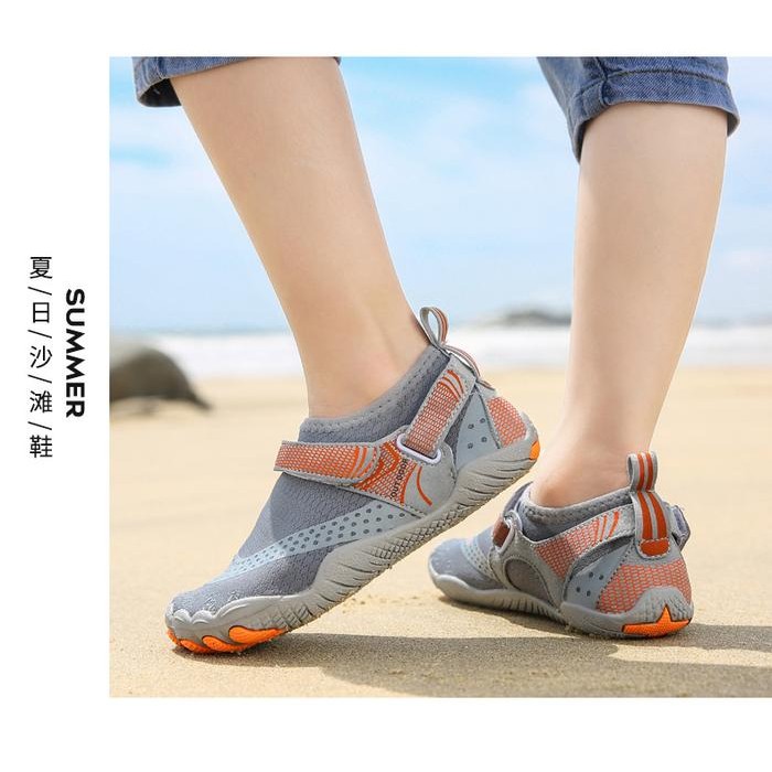 Sepatu Rafting Anak Sepatu Trekking Wanita Sepatu Diving Snorkeling