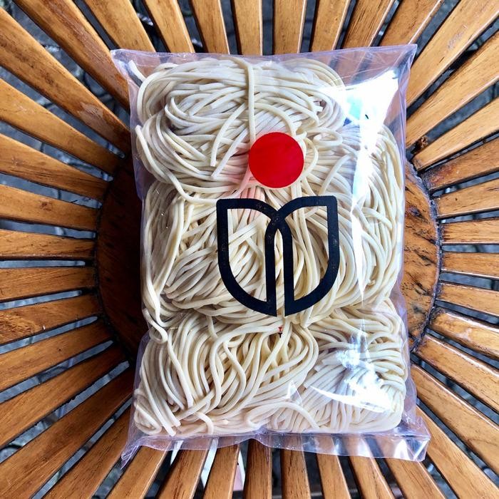 

Pilihan- Mie Ayam Mentah Ukuran 2 Mili / Mie Telur