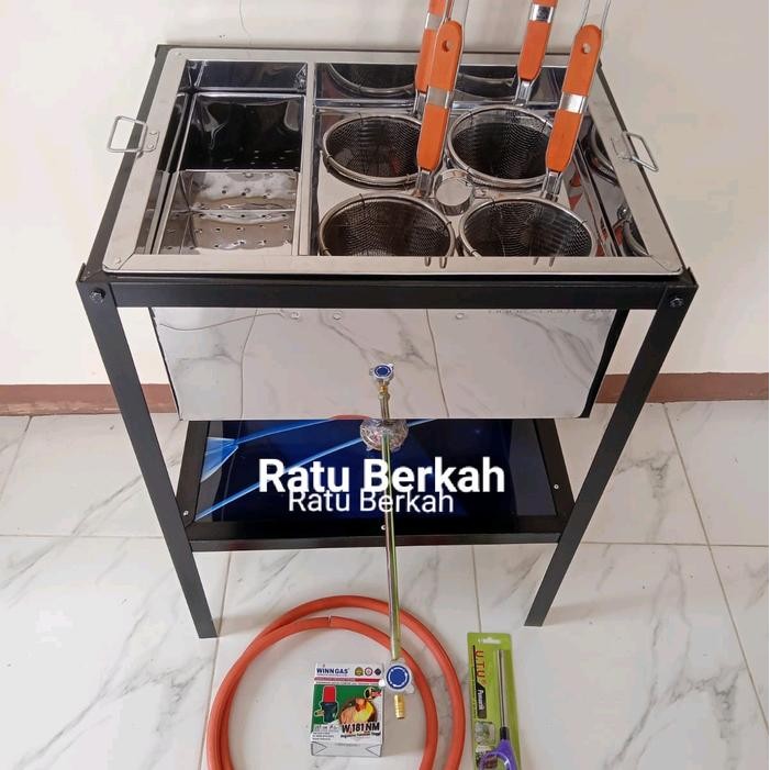 

Pilihan- Dandang Mie Ayam Lubang 4 Komplit