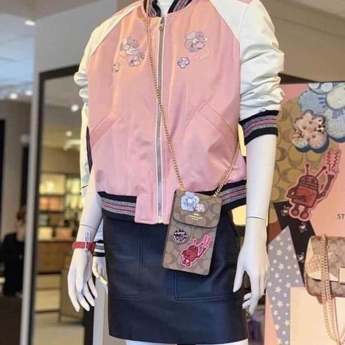 Tas Coch 39955 Keith Haring Phone Crossbody In Signature With Patch