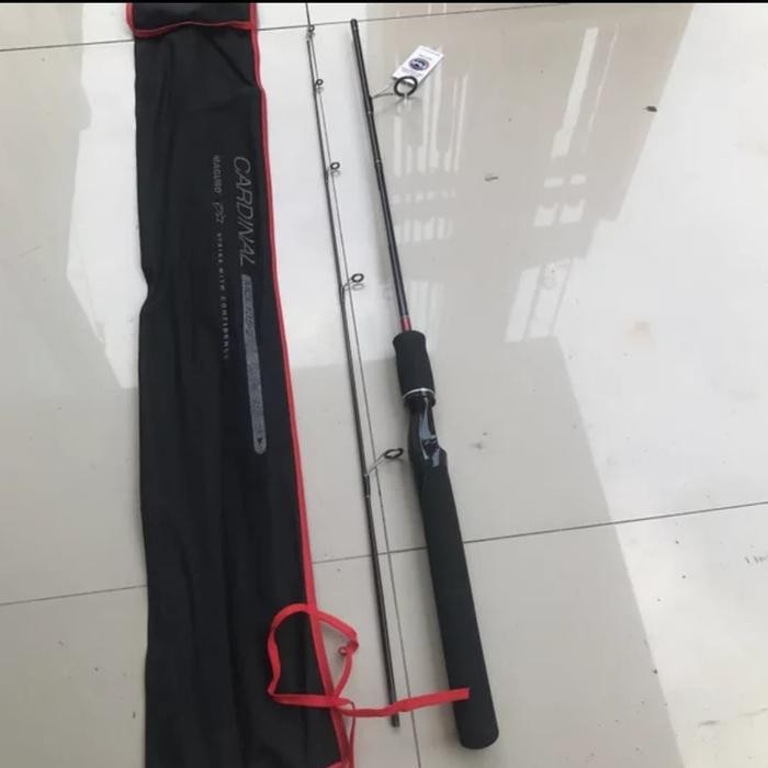 Joran Maguro Cardinal 135 cm