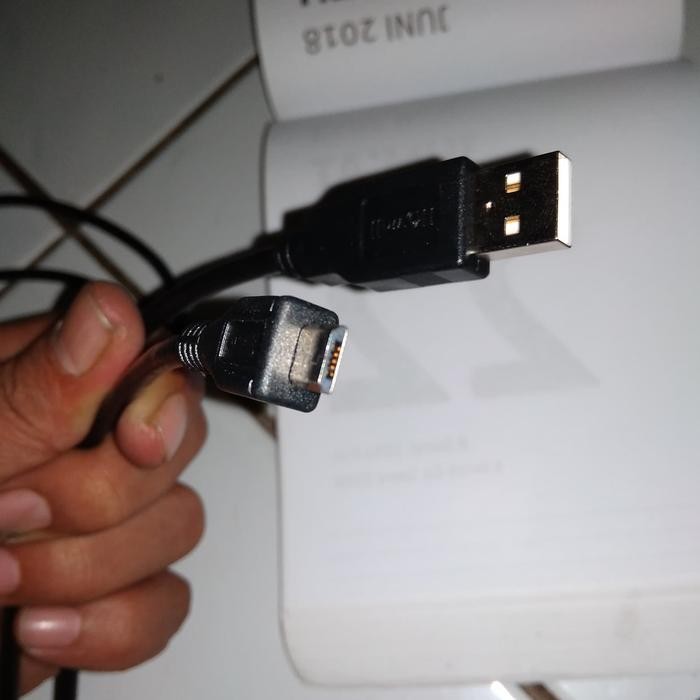 KABEL DATA USB KAMERA DIGITAL SONY MIROLES 200CM KUALITAS BAGUS