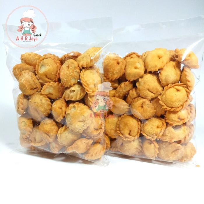 

BARANG TERLARIS KUE PASTEL ABON MINI ISI ISI ABON SAPI 500gr / PASTEL ABON SAPI