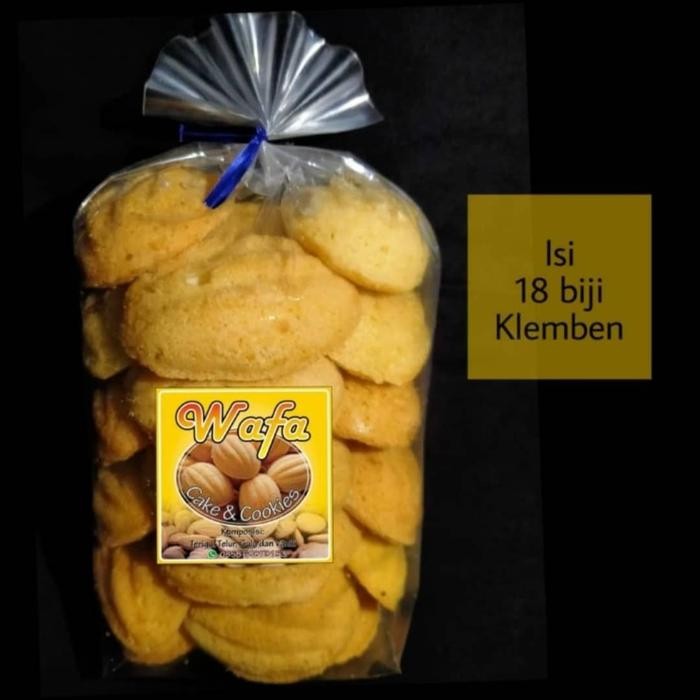 

PREMIUM Bolu kering Klemben isi 18
