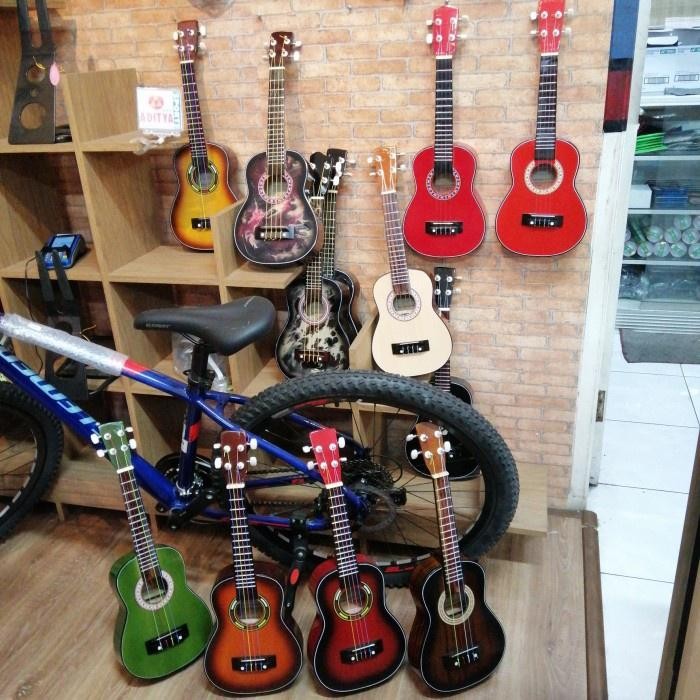 Ukulele Gitar Kecil Empat Senar 4 Strings Murah Bagus Produksi Umkm Varian Warna