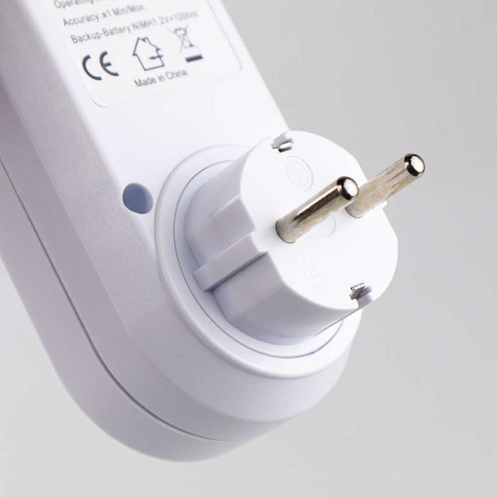 Taffware Stop Kontak Timer Otomatis stop kontak timer otomatis Stop Kontak Programmable Timer 16