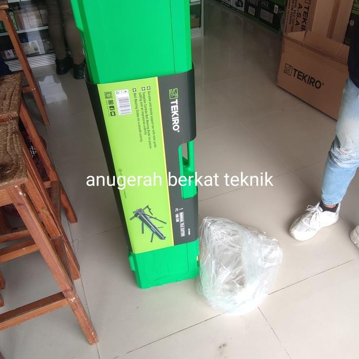 Tekiro alat potong granit 100 cm keramik manual dorong with laser