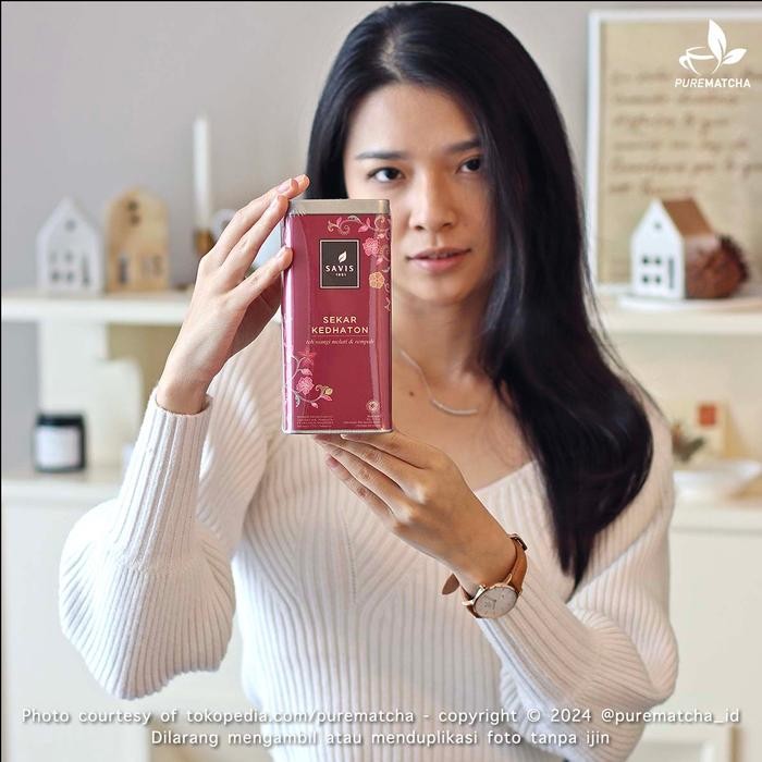 

Savis Tea - Sekar Kedhaton 50gr Kaleng Tea Blend Premium (White Tea, Green Tea, Flower Tea, Spice