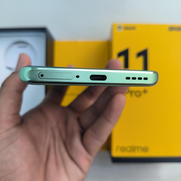 Realme 11 Pro Plus 12/512GB Fullset second no minus