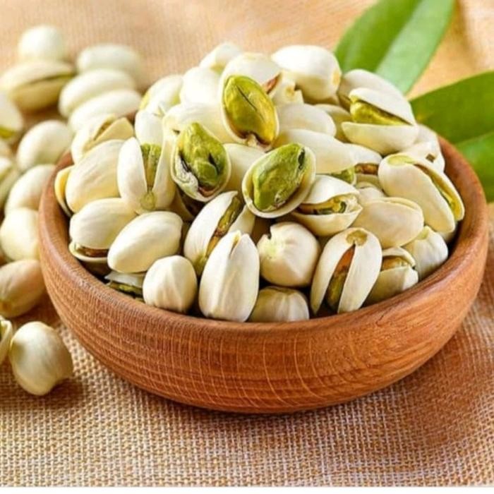 

Kacang Pistachio Cangkang Panggang 500Gr Kering Camilan Snack