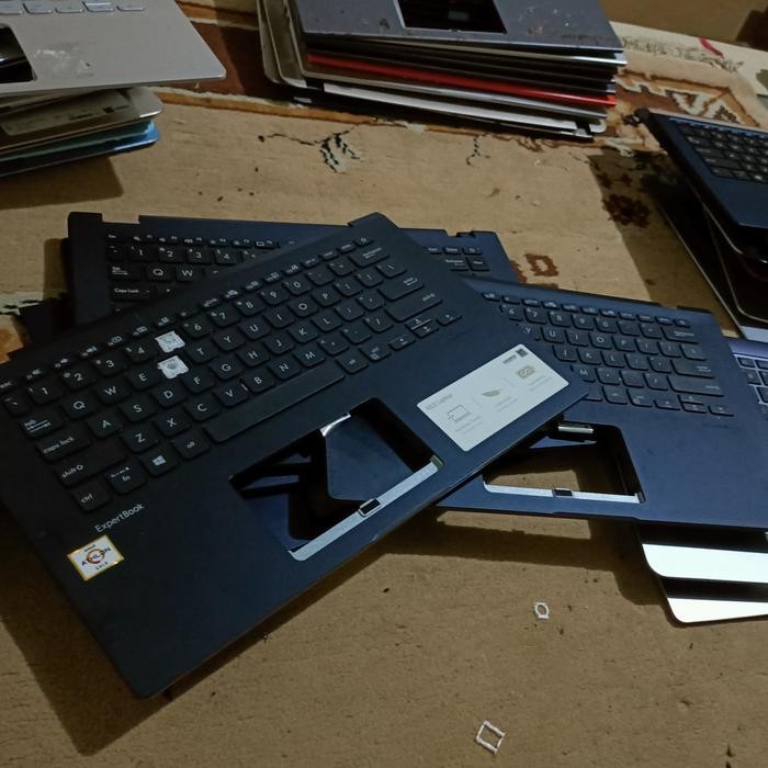 Casing Laptop Asus ExpertBook Y411