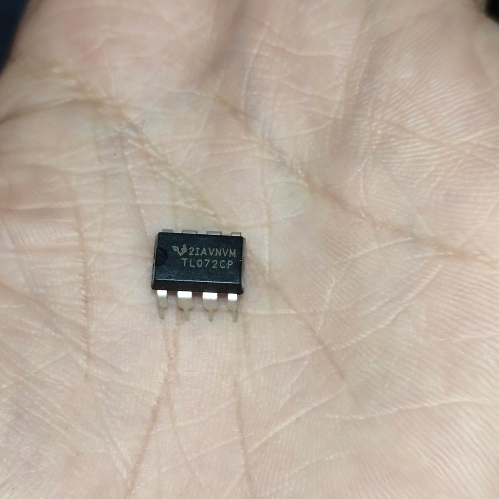 ( ISI 5 ) IC INSTRUMEN TL072 ORIGINAL . IC TL 072 ORI