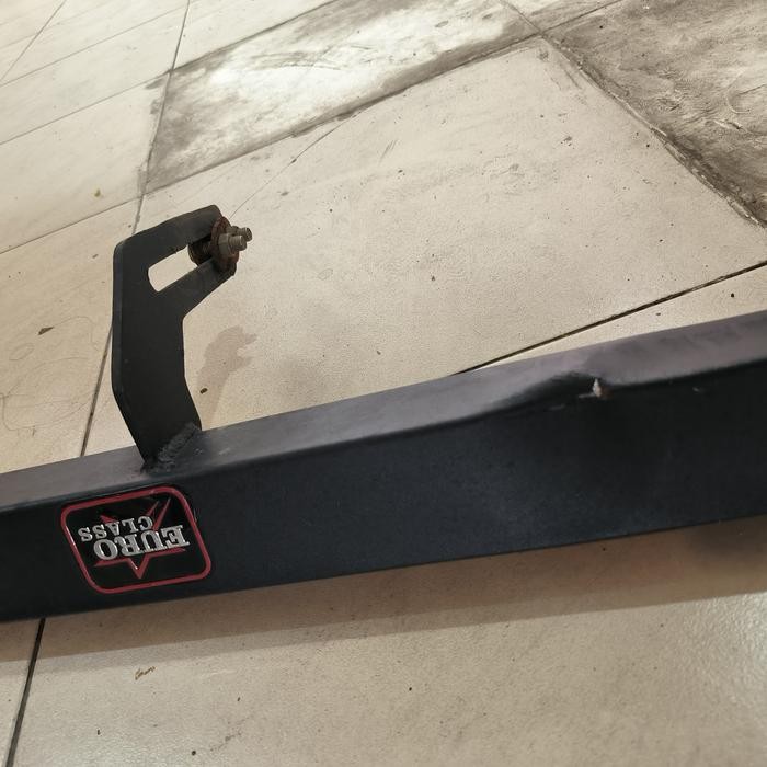 Tanduk Belakang Towing Toyota Kijang Grand Innova 2012 2013 2014 Laik Pakai