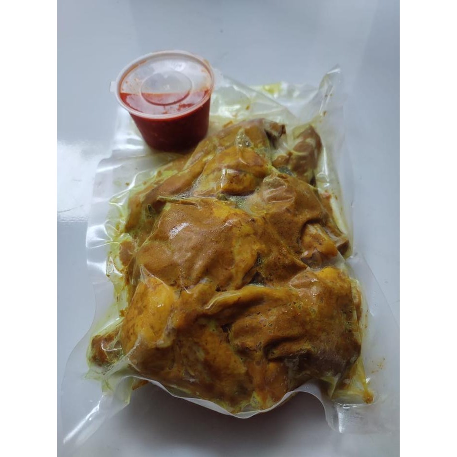 

ayam kampung ungkep bumbu kuning