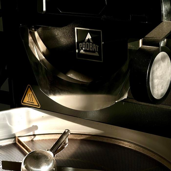 

HOUSE BLEND ARABICA 70% ROBUSTA 30%