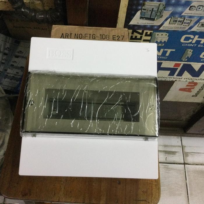 Boss Box MCB Outbow 8 Group Setara dengan Clipsal (Schneider) & Hager