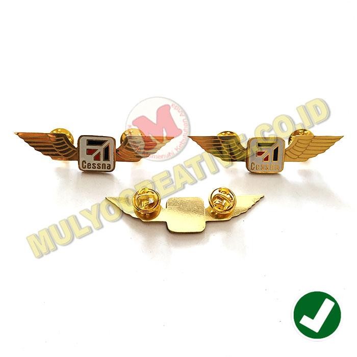 

Pin Wing Logo Cessna Pesawat Pin Aksesoris Pilot Co Pilot PREMIUM