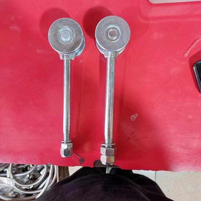 AS RODA TENGAH PINTU GARASI RD2 AS RODA PINTU GARASI AS PINTU SLIDING