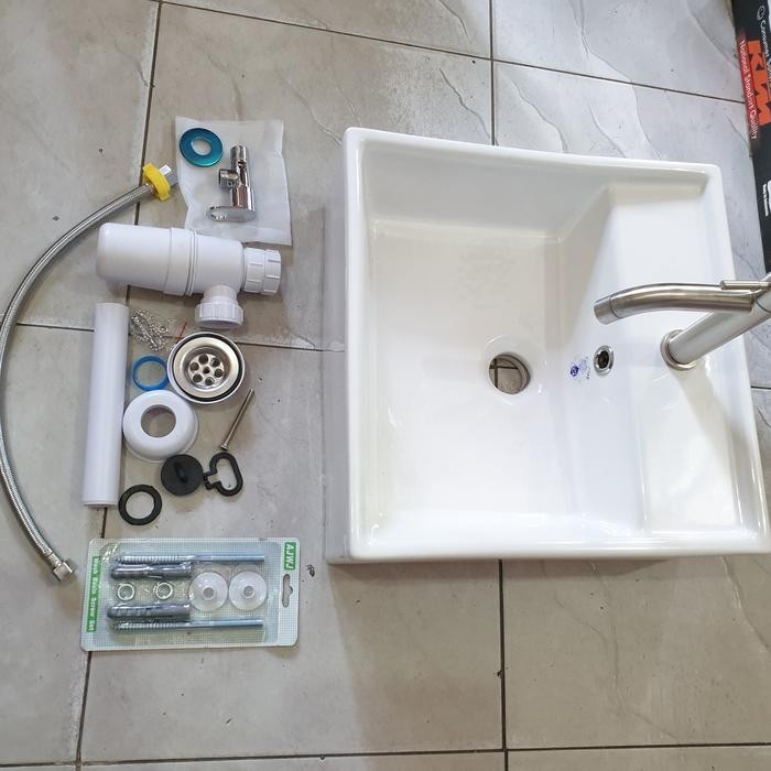 Paling Laris Wastafel Keramik Kotak Besar Paket Lengkap Kran Sus304